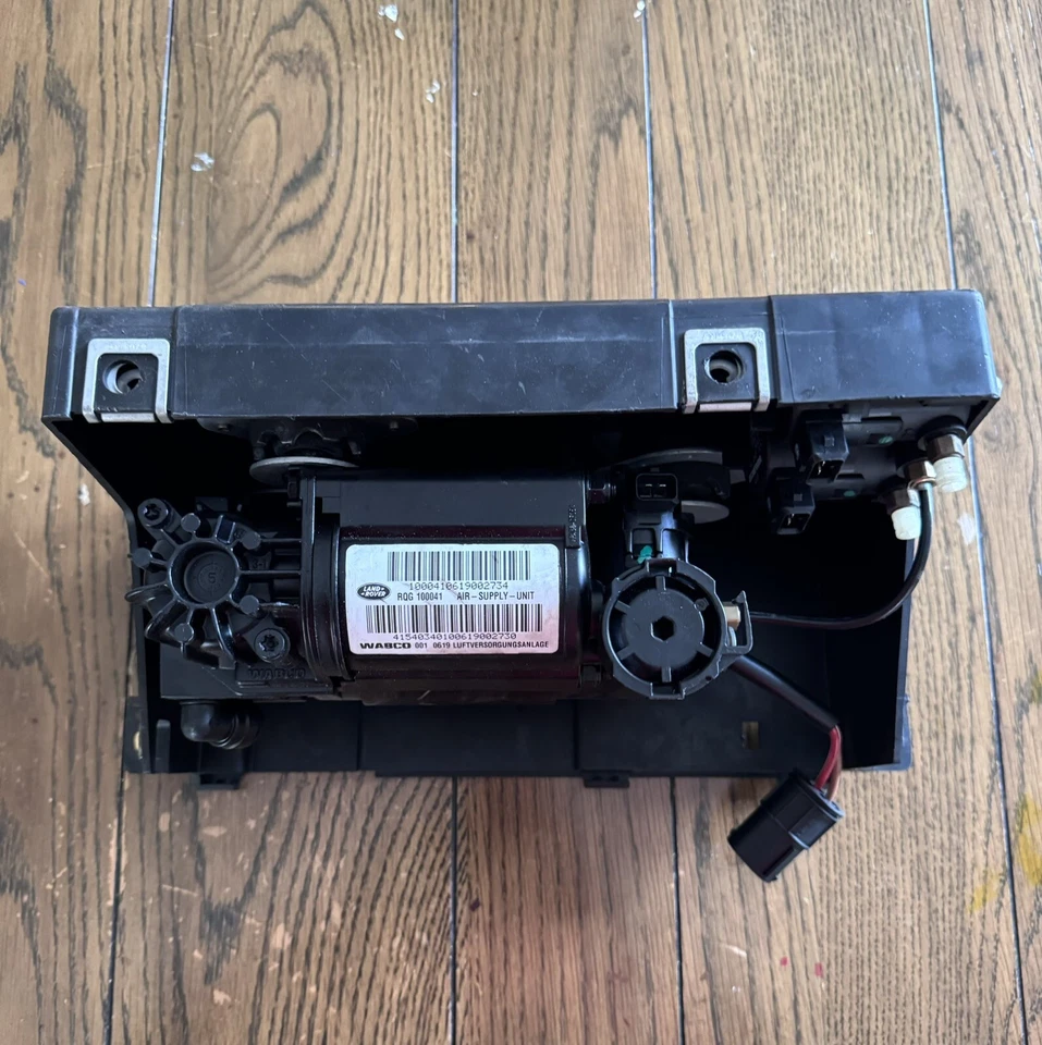 Compresor de suspensión neumática con soporte Land Rover Discovery 1998-2004 RQG 100041 Foto 3 de 4