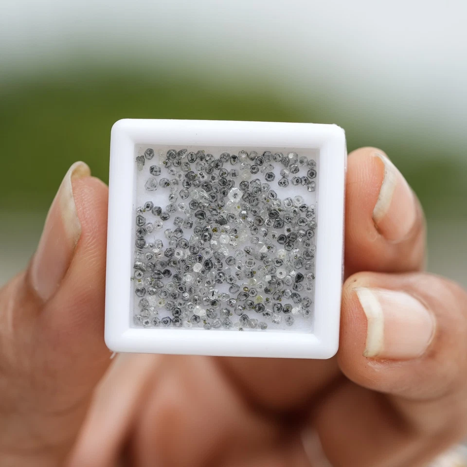 Cvd Diamonds, Round Shape Lab Grown Diamonds, Lab Created Diamonds lot - Image 4 of 4