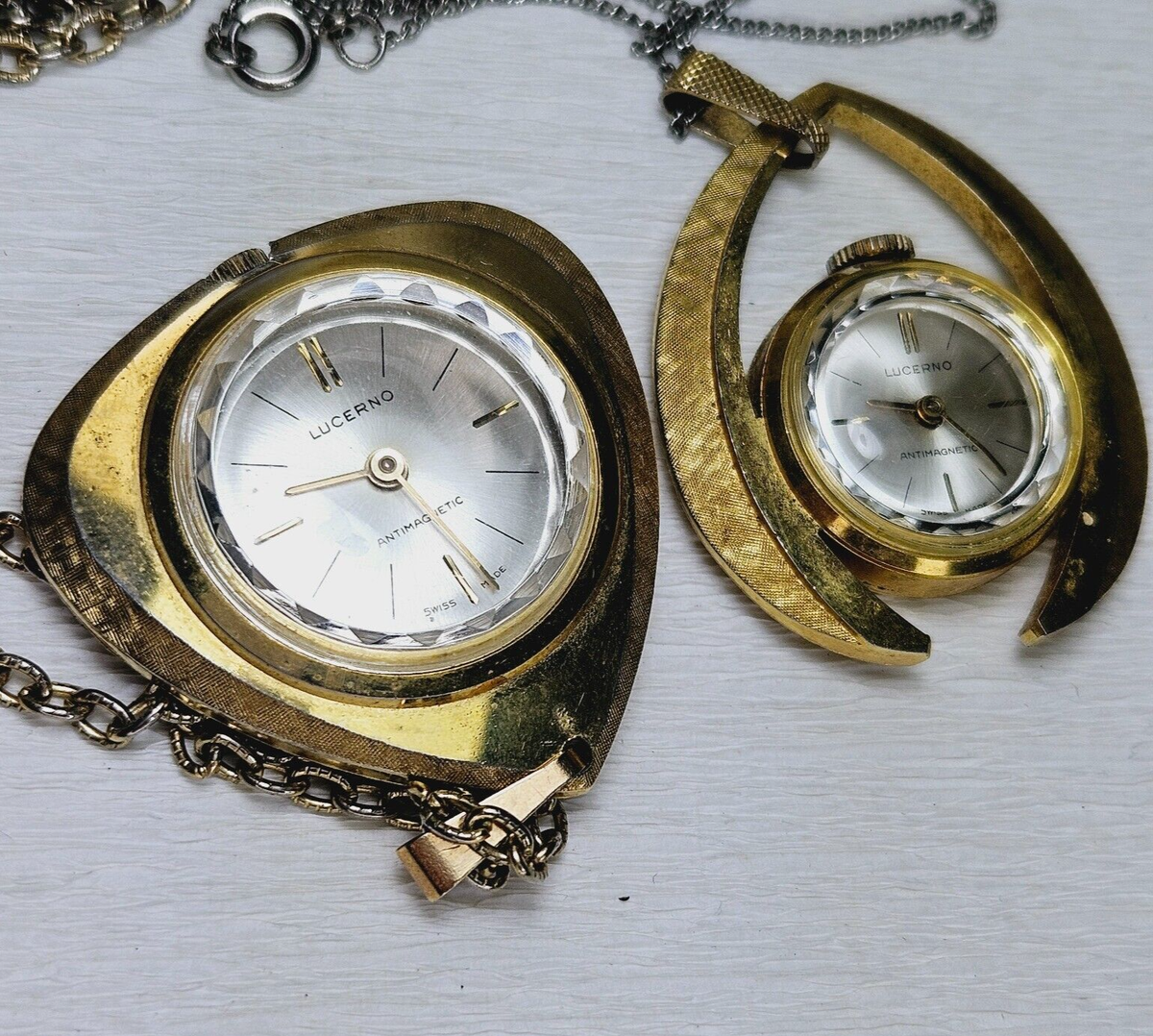 VNTG Pendant Watches Lucerno MCM Antimagnetic Gold Tone 1 
