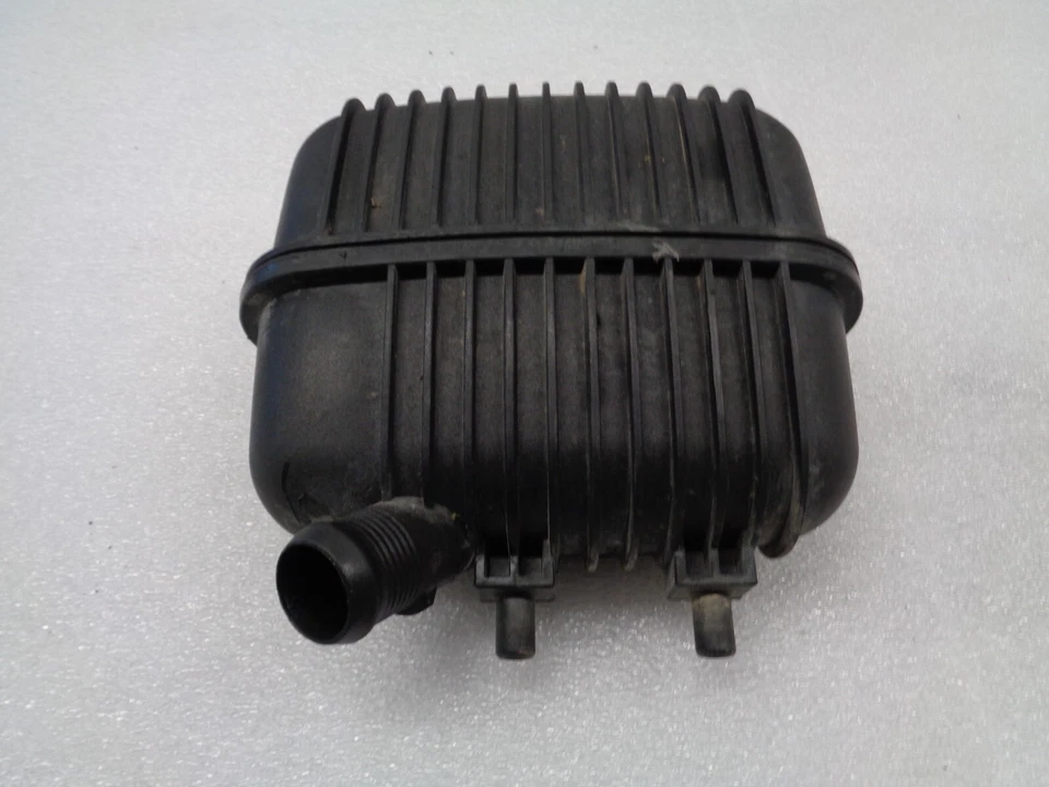 Silenciador intercooler Audi A4 Quattro 2009-2016 8K0129955A OEM AK250548 Foto 4 de 4