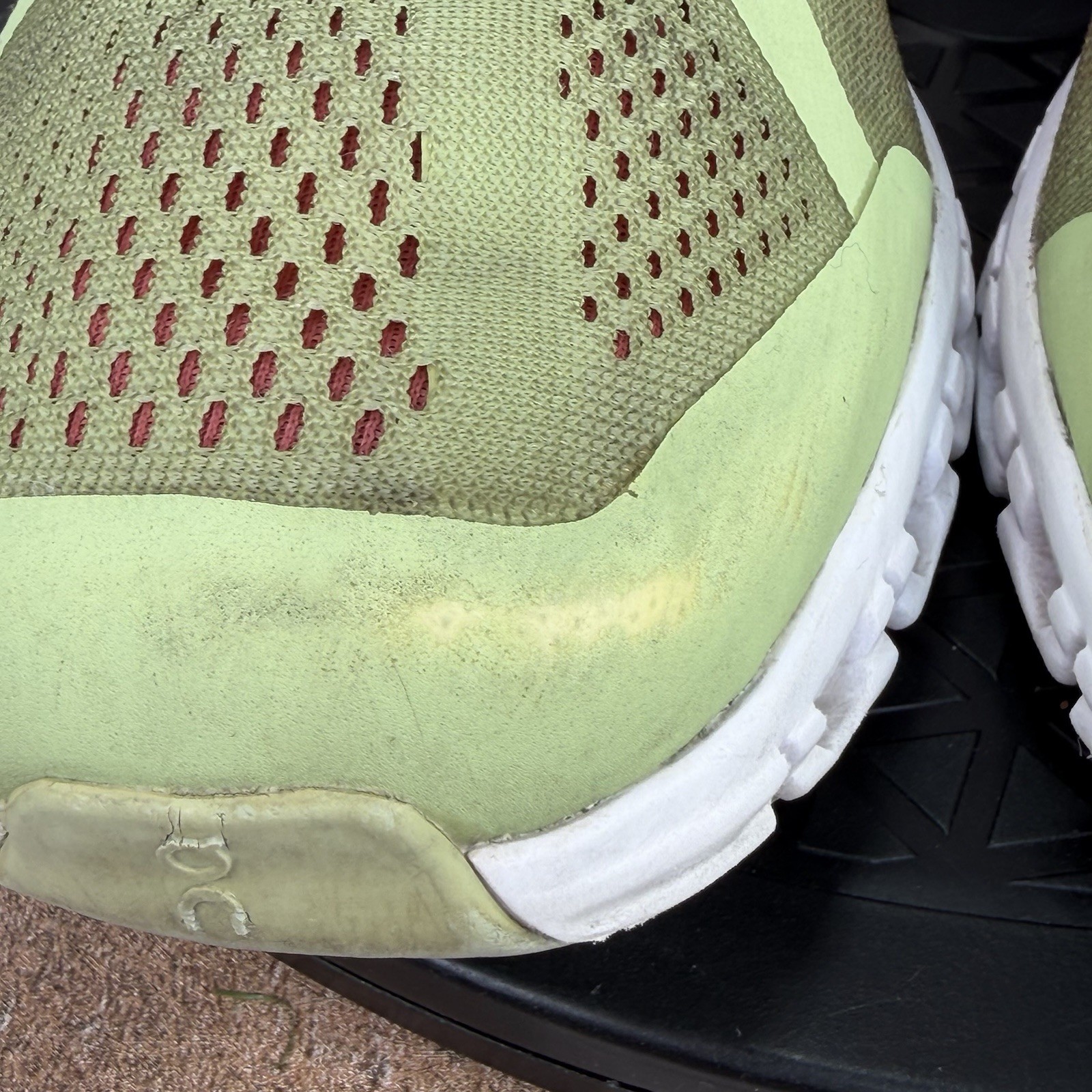 On Cloud Cloudflow Athletic Running Sneakers Shoe… - image 9