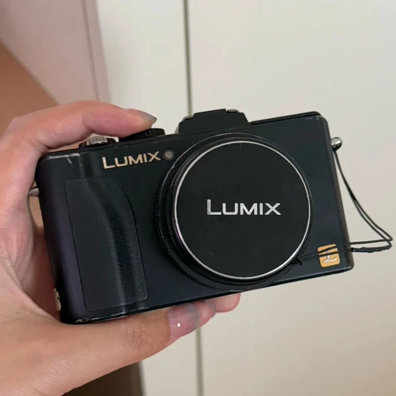 25+ Panasonic LUMIX DMC-LX5 Digital Cameras for sale | Updated Oct