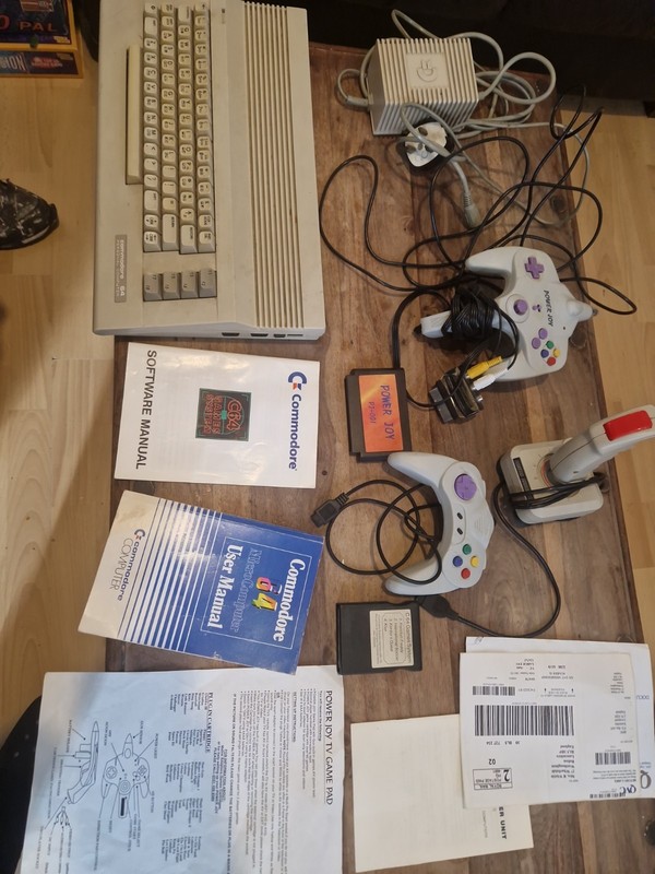 Job-lot Commador 64 Accessories  Joysticks, Manuals