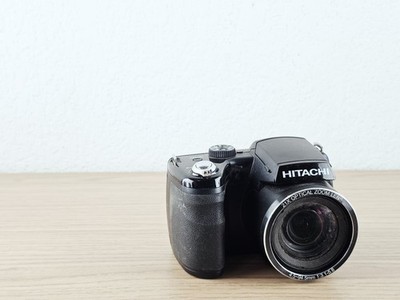 Hitachi Digitalkamera mit optischem Zoom HBC1600E