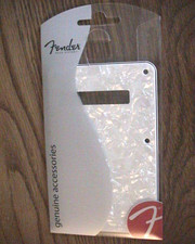 FENDER STRATOCASTER BACKPLATE BACK PLATE 4-PLY WHITE MOTO PEARL 099-1323-000
