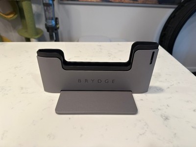 Brydge 15'' MacBook Pro (2016-2019) Vertical Dock