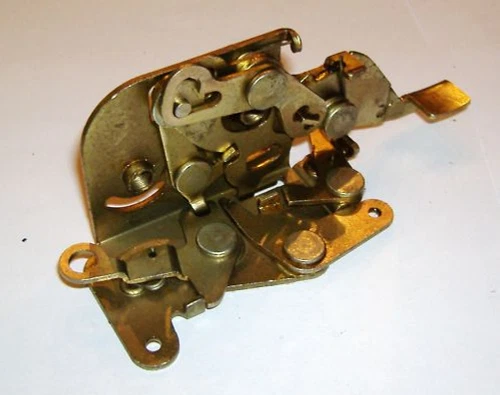 Fiat Uno (1983 - 1989) / rear door lock right / rear right lock door