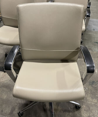 Stylex Insight Family Leather Conference Chair