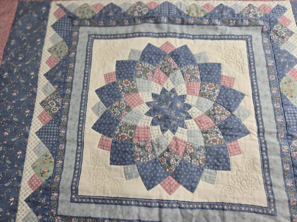 Dos fundas de almohada XL vintage de los años 80 azul rosa Calico Chintz bloque de edredón 24" x 30" Foto 4 de 4