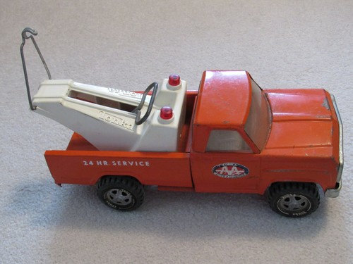tonka tow truck toy