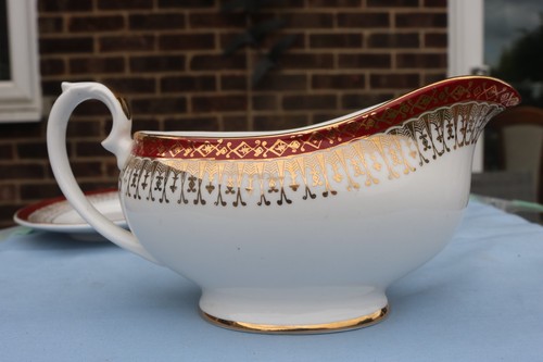 Royal Grafton Majestic Red Fine Bone China Gravy Boat/ Jug And Saucer. - Picture 10 of 14