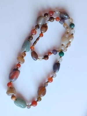 Vintage Agate stone necklace Multicoloured Quartz 1970s style retro layering - Image 1 of 4