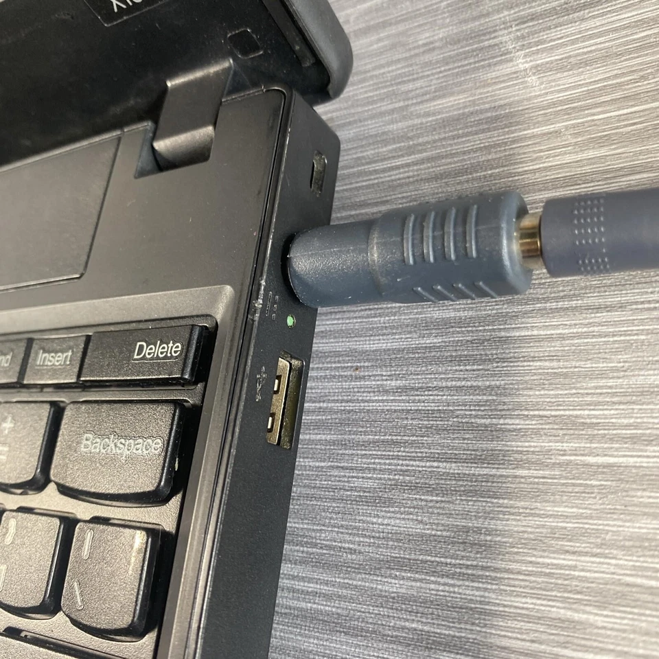 LENOVO 11.6 英寸 ThinkPad X131e 628324u *阅读说明* — 第 2/4 张图片