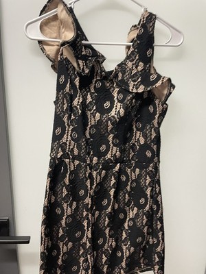 Ladies Francesca's Lined Black Rose Lace Short Dress - Size M