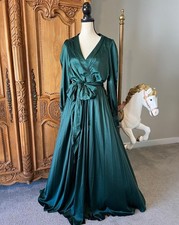NWT Mac Duggal 49146 Green Bishop Sleeve Faux Wrap Gown Deep Emerald Size 8