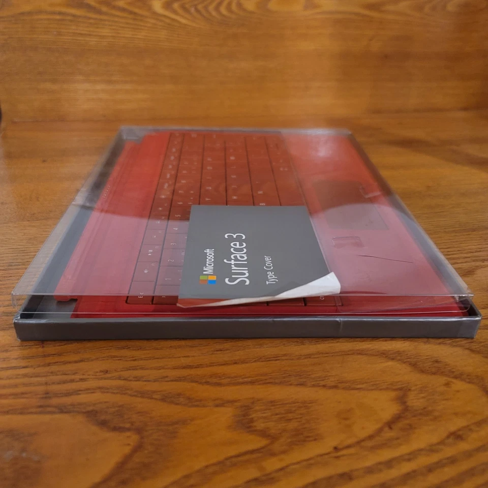 Genuine Microsoft Surface Pro Type Cover Keyboard for Surface Pro 7/6/5/4/3 Red - Image 3 of 4