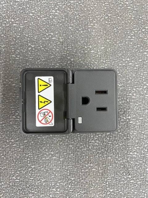 Chrysler Dodge Jeep 2014-20 inversor toma de corriente OEM 56046934AA Foto 2 de 4