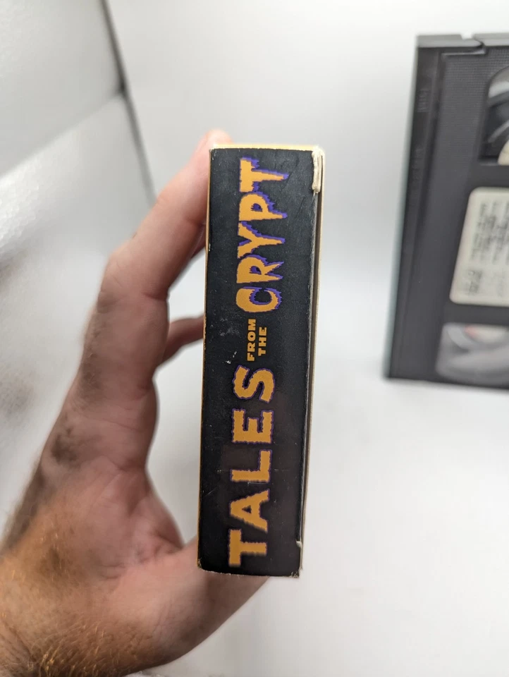 Tales From Crypt: Forever Ambergris, The Trap, Beauty Rest [VHS]  - Изображение 4 из 4