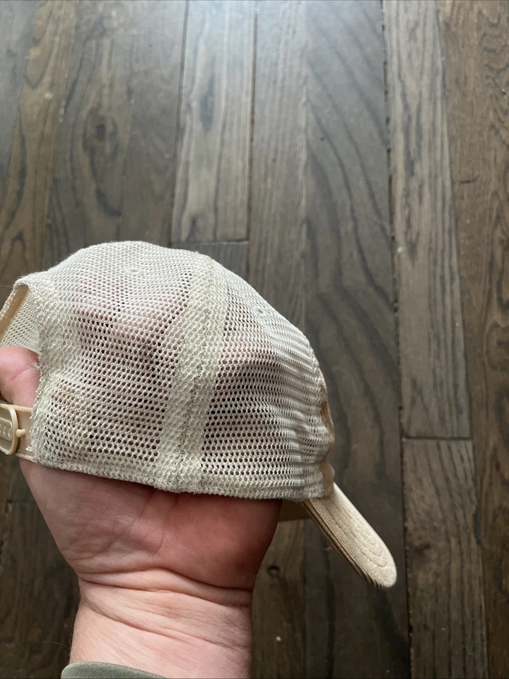 De colección Coors Banquete Cerveza Pana Snapback Sombrero Logo Dorado Colorado Gorra Foto 3 de 4