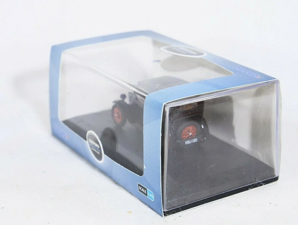 OXFORD GB n° ASS005 Austin Seven RN Black Red neuf en boîte 1/43 - Photo 2/4