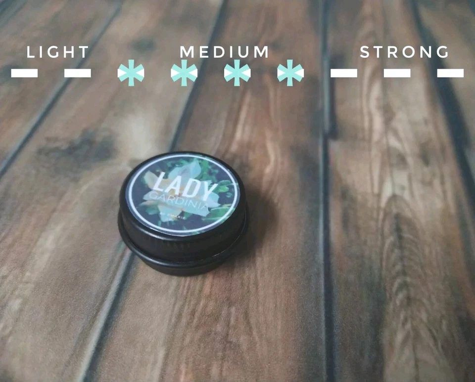 Perfume sólido, "Lady Gardenia" de Emarie 5 ml lata pequeña tamaño de viaje sin alcohol Foto 4 de 4