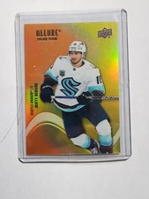 Matty Beniers 2022-23 UD Allure RC Color Flow Orange Yellow #SF-5 Kraken Rookie