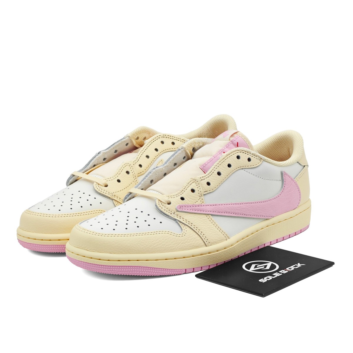 Travis Scott x Air Jordan 1 Retro Low OG 'Muslin Pink' IQ7604-100