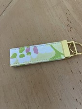 Floral Fabric Key Fob Wristlet Keychain   Gold Tone Hardware   Pastel Colors