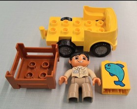 LEGO DUPLO  Zoo Animal Lot Baby Polar Bear & Seal~Zookeeper~Cargo Truck 15 Pc