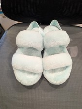 UGG Australia Oh Yeah Women's Slipper, Size 7 - Blue