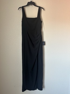 New with tags Lulus Glamorous Disposition Maxi Dress in Black, Size Medium.