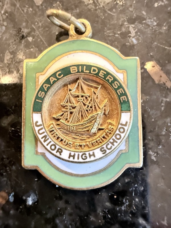 Isaac Bildersee JHS,Canarsie, Bklyn Medallion ,12K Gold Filled Charm w 18''Chain