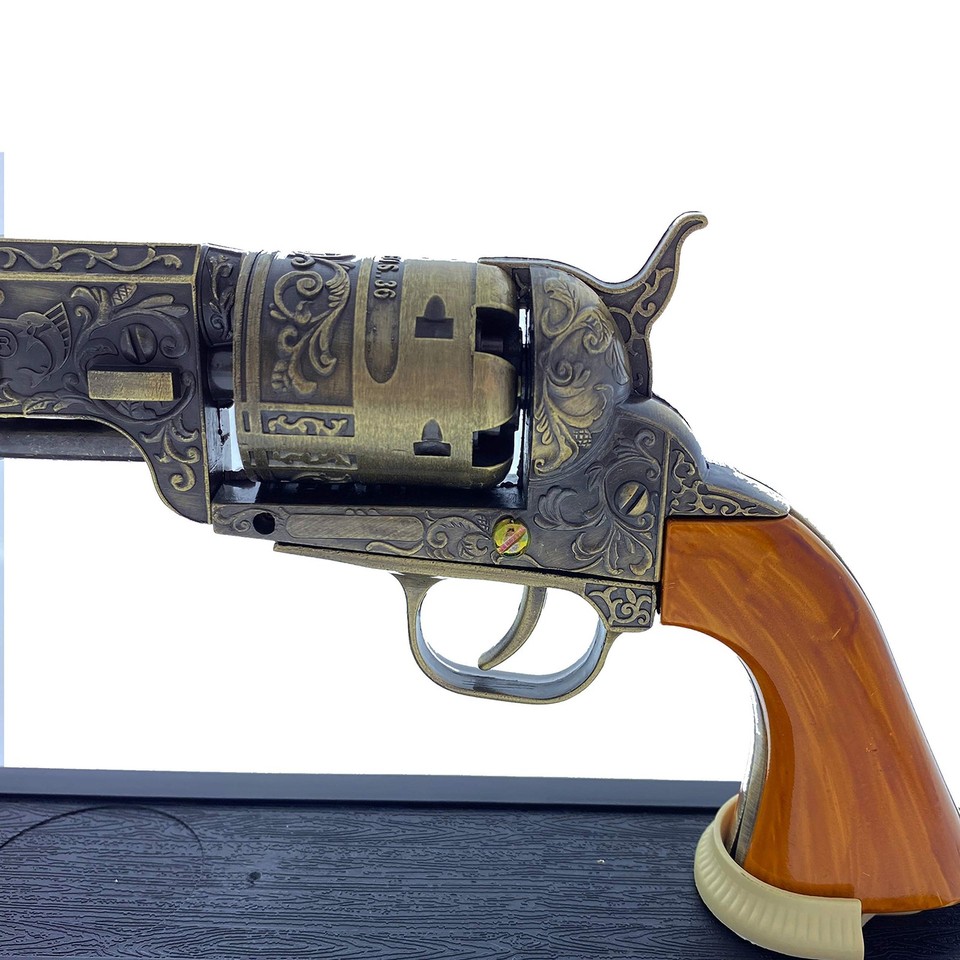 Smb-110 decorative western revolver display 13 overall - Special