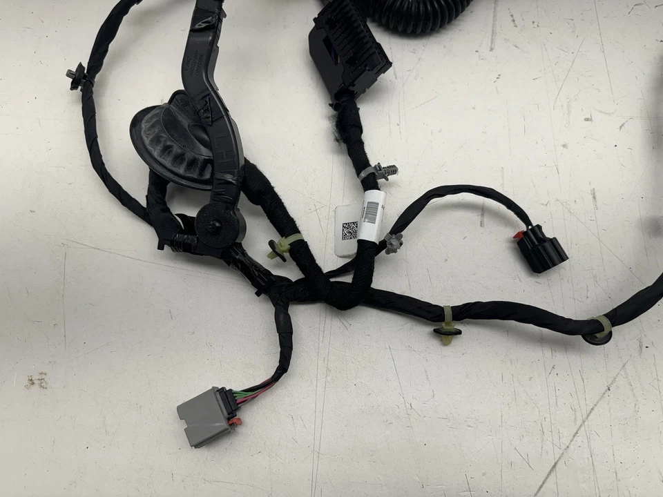 2020 Chevrolet Silverado 1500 chicote de fios porta frontal direita fabricante de equipamento original - Imagem 4 de 4