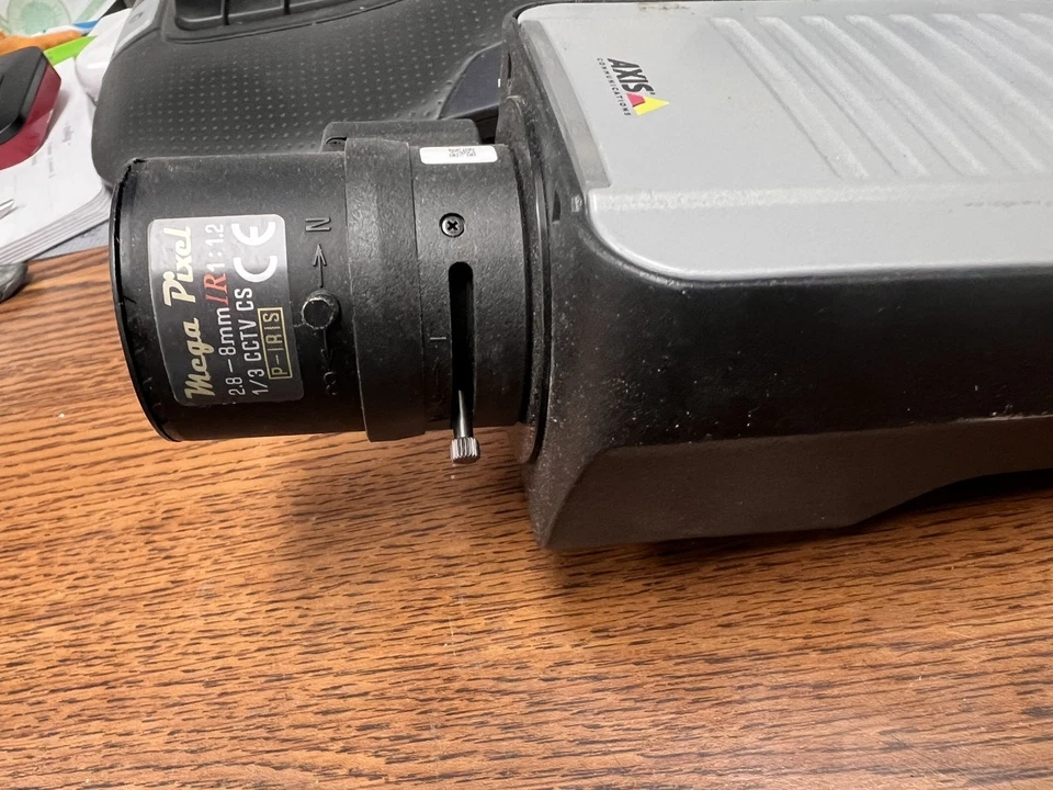 Axis Q1615 Communications Day & Night Indoor/Outdoor Camera-For Parts - Image 2 of 3