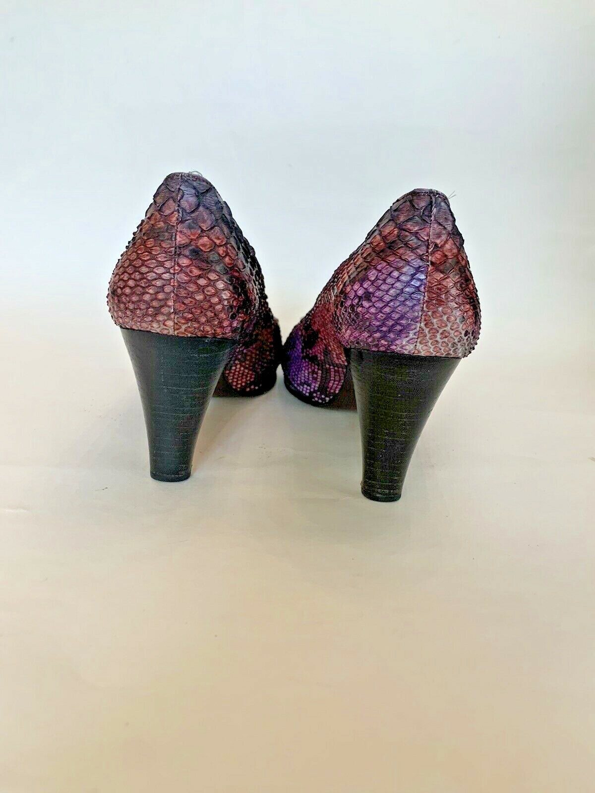 Stuart Weitzman Purple Pink Python Snakeskin Heel… - image 5