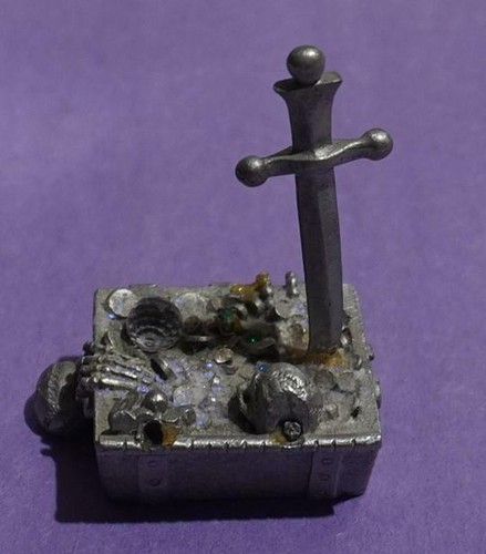 Pewter skull crystal treasure chest Spoontiques - Picture 2 of 7