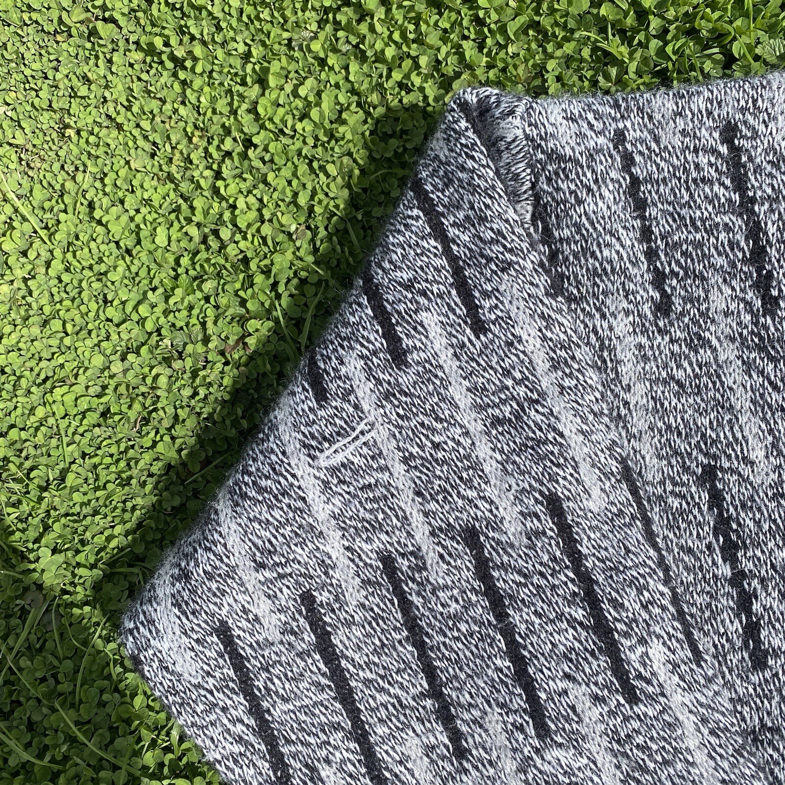 Vintage Wool Patterned Sweater - image 5