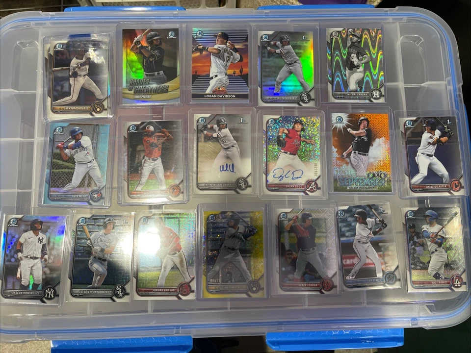 Lote Bowman Chrome 2022; 2 autos; Sweeney /150, Hassell /50, Soler /150, Vilade Foto 2 de 2