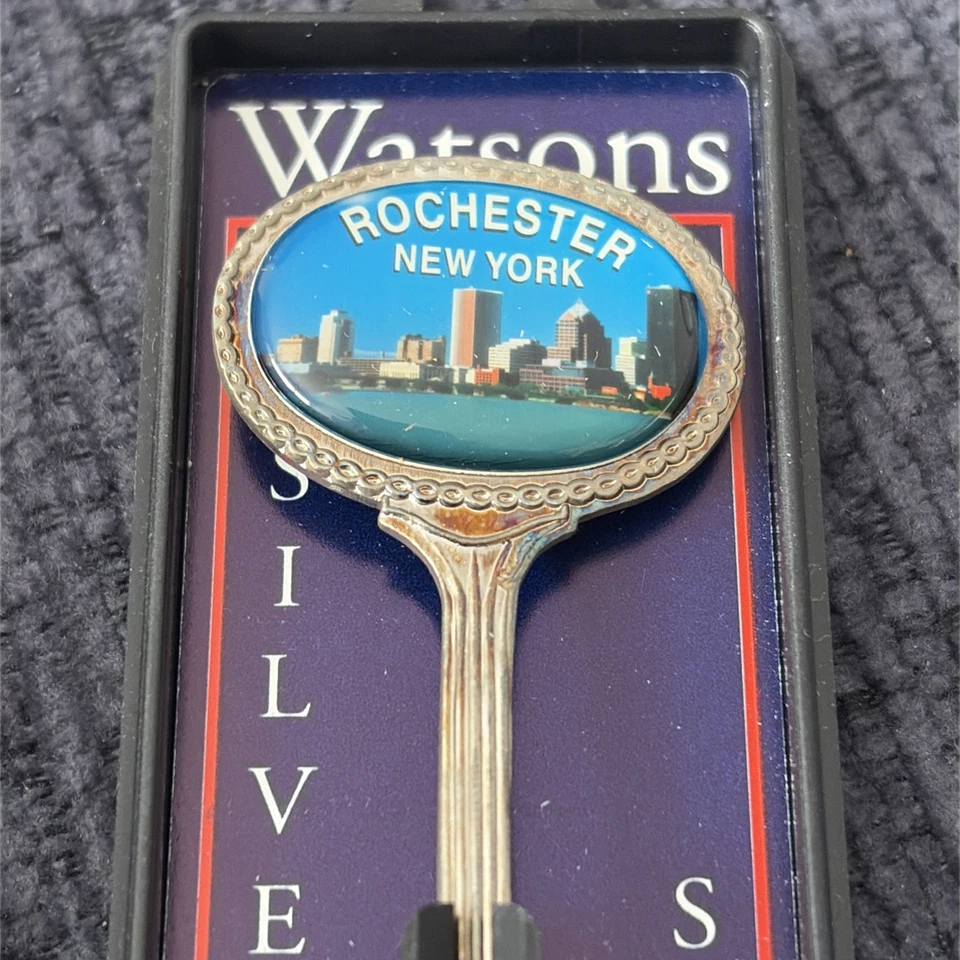 Colher Watsons banhada a prata Rochester New York colher lembrança vintage 4,5 - Imagem 3 de 4
