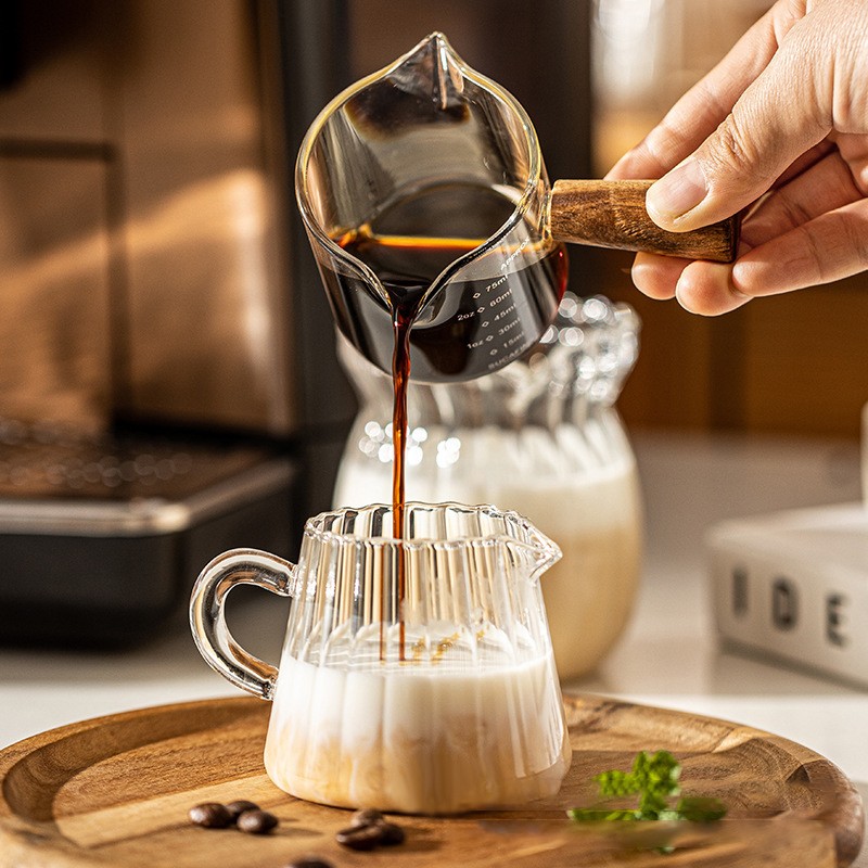 Taza medidora de café espresso de vidrio con mango de madera 70/100 ml hágalo usted mismo jarra de leche suministros de café