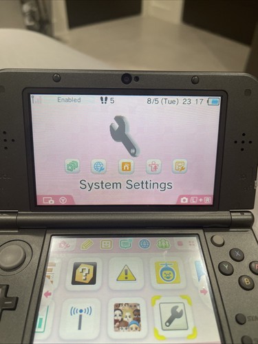 New Nintendo 3DS XL Gray Black Console US Version Top IPS Screen - Picture 7 of 8