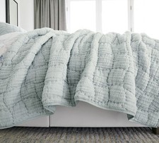 Potterybarn Cloud Quilt 
