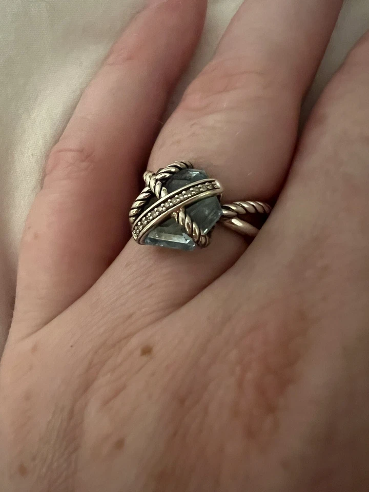 Anillo envolvente de cable de plata DAVID YURMAN con topacio azul y diamantes talla 6,5 Foto 2 de 4