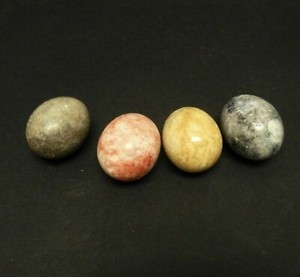 4 Small Alabaster Eggs Semi-Glass Yellow Rust Tan/Gray Navy 1 1/2" X 1 1/4" T09
