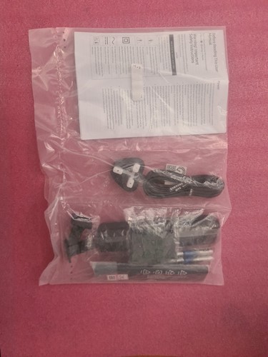 SAMSUNG UE55AU7100K Dtarter Pack con manual, cable de alimentación, 2 controles remotos - Imagen 2 de 2
