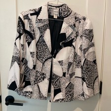 Chico s Ladies Blazer. 3/4 Sleeves. Size 2. Black/White Design.