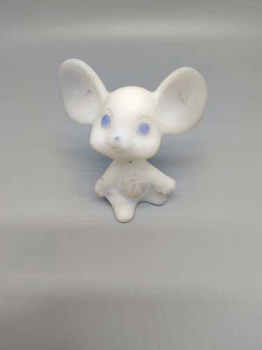 Fenton White Blue Mouse Figurine Flowers Signed 3" Tall Hand Painted