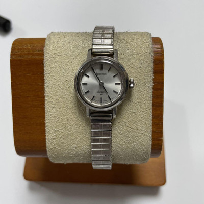 SEIKO Special 1144-0010 Waterproof 23Jewels Round Vintage