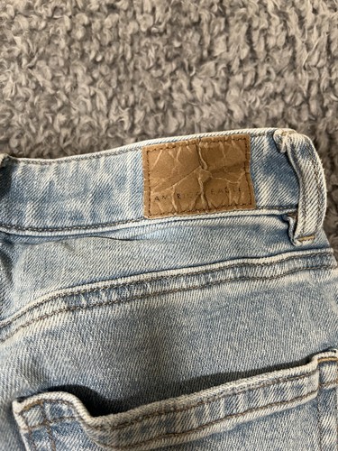 American Eagle Womens Size 000 Strigid Baggy Straight Jeans Light Wash High Rise - Picture 4 of 8